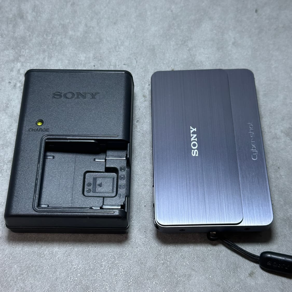 빈티지 디지털 카메라 소니 사이버샷 DSC-T700 상품이미지8