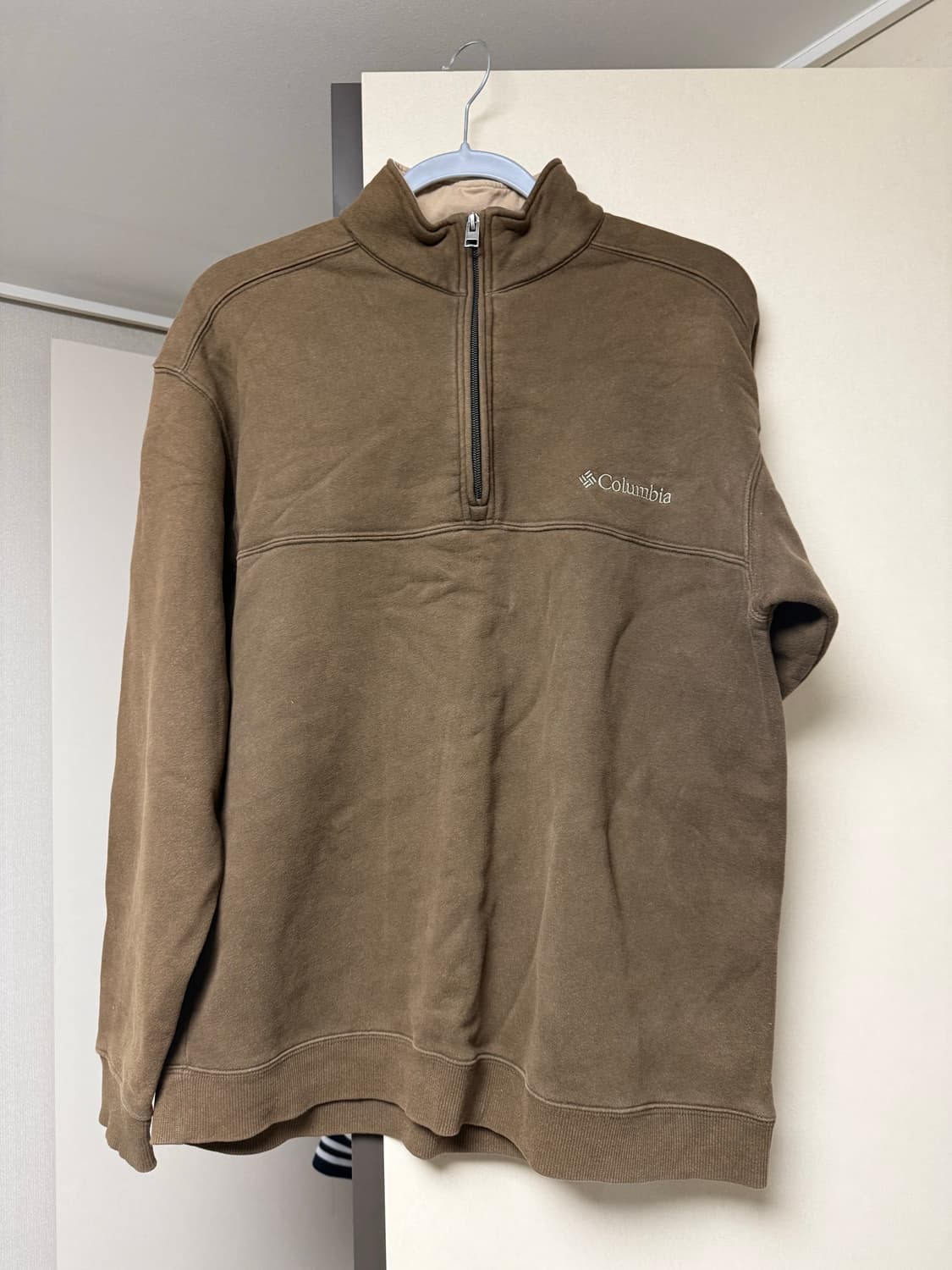 콜럼비아 90‘s 반집업 상품이미지1