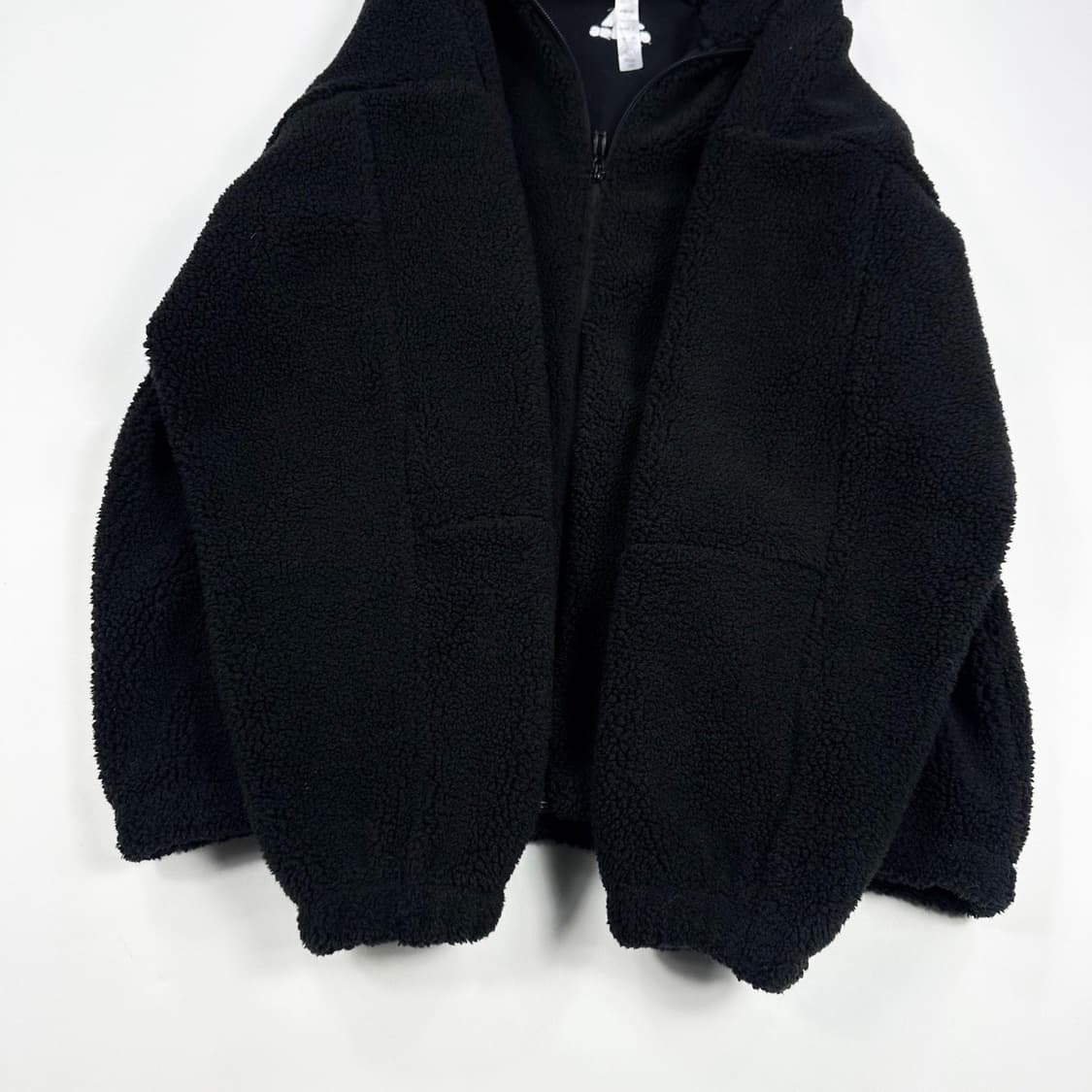 아디다스 쉐르파 블랙 후리스 후드집업 (실측 L 여성추천) 상품이미지4