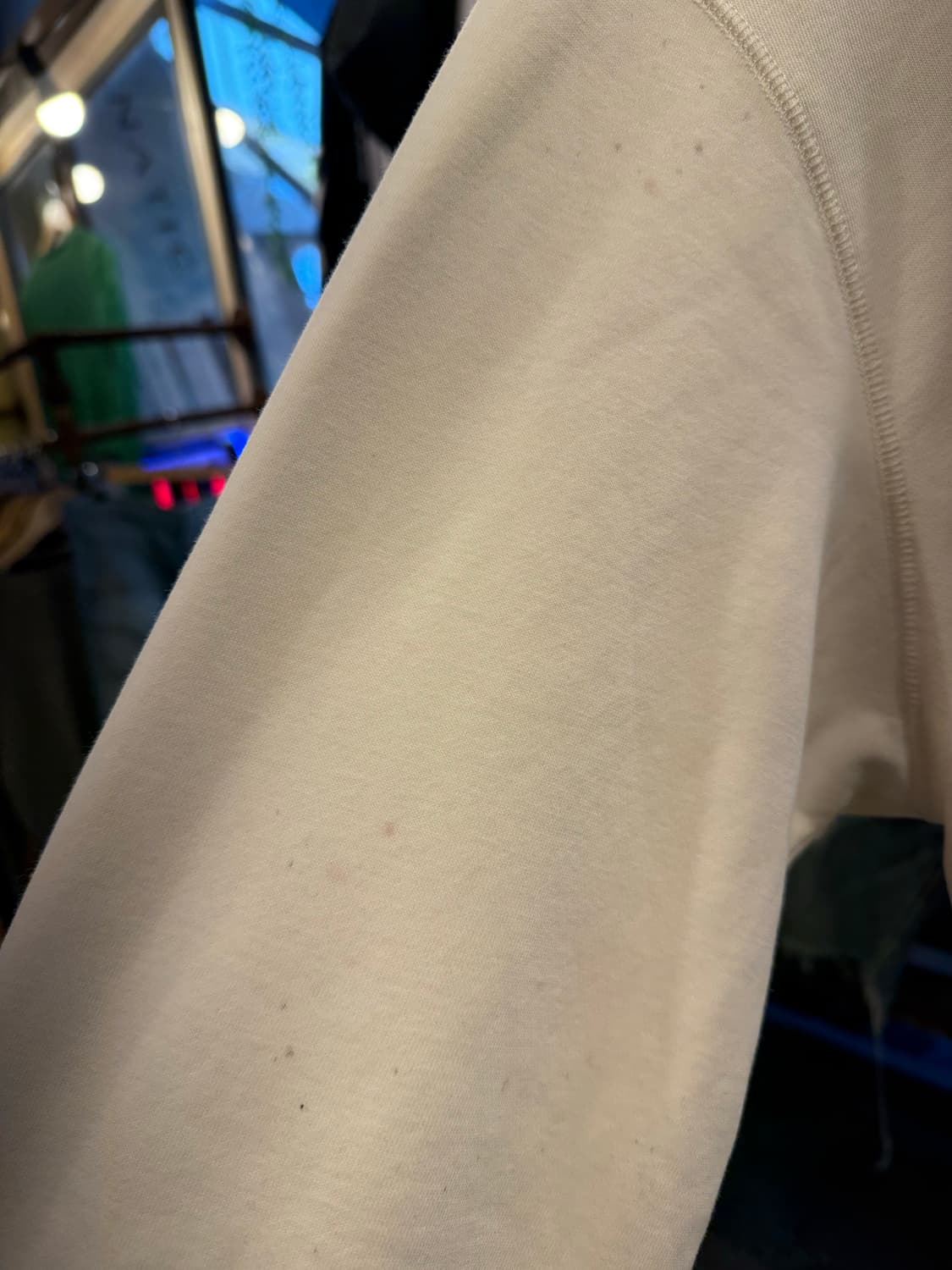 타미힐피거 자수로고 화이트 맨투맨 상품이미지5