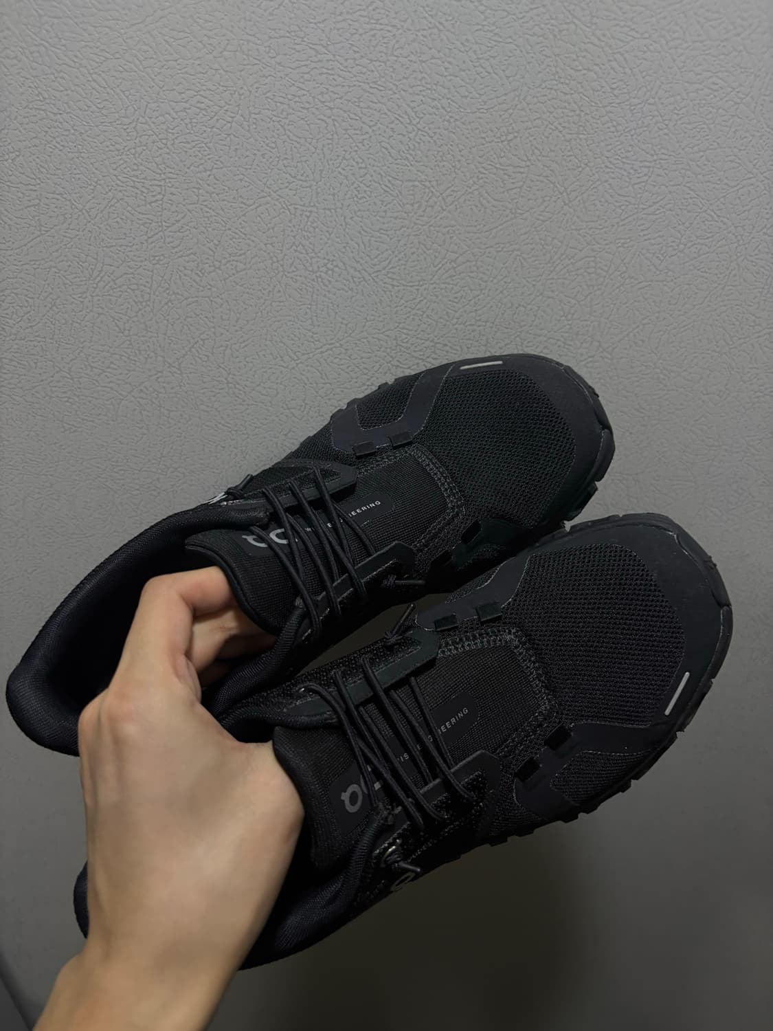 온 러닝 클라우드 5 올 블랙 상품이미지3