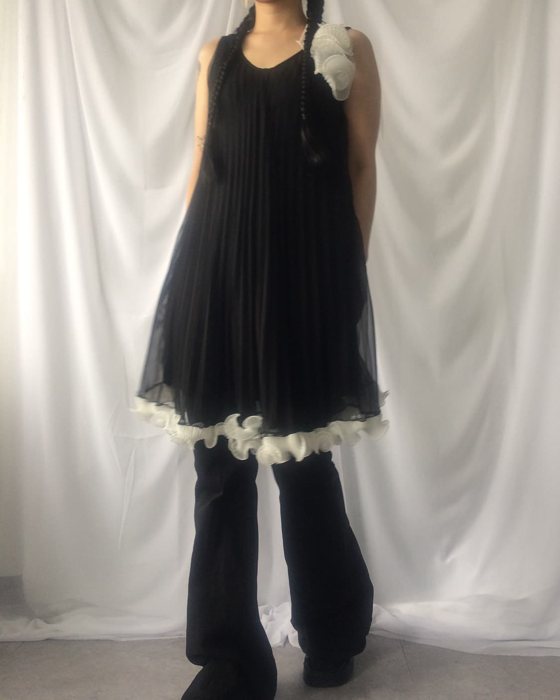Corsage point sleeveless one piece 상품이미지1