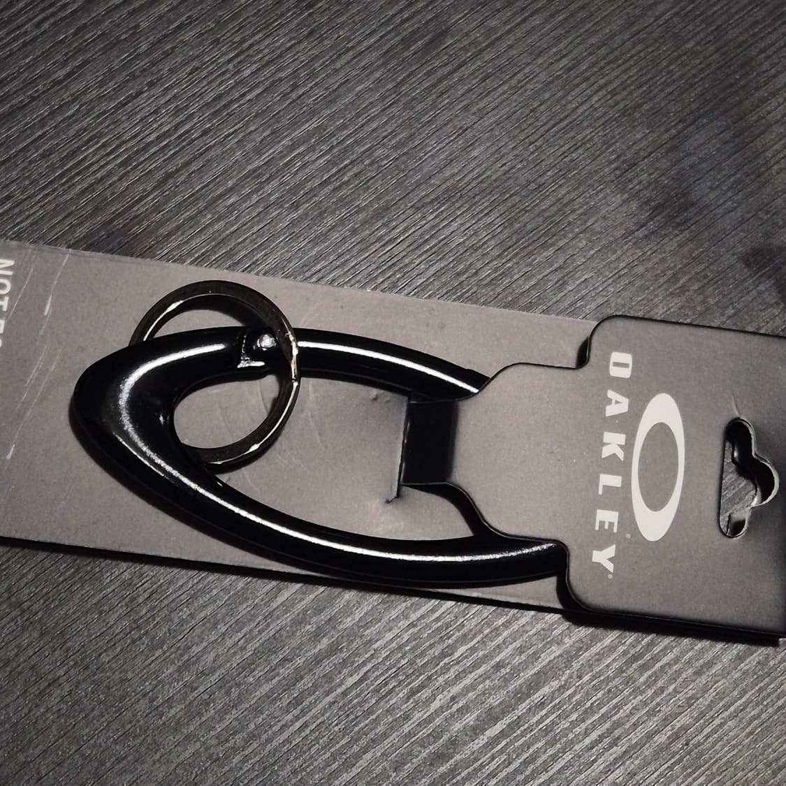 오클리 에센셜 카라비너 블랙 상품이미지3