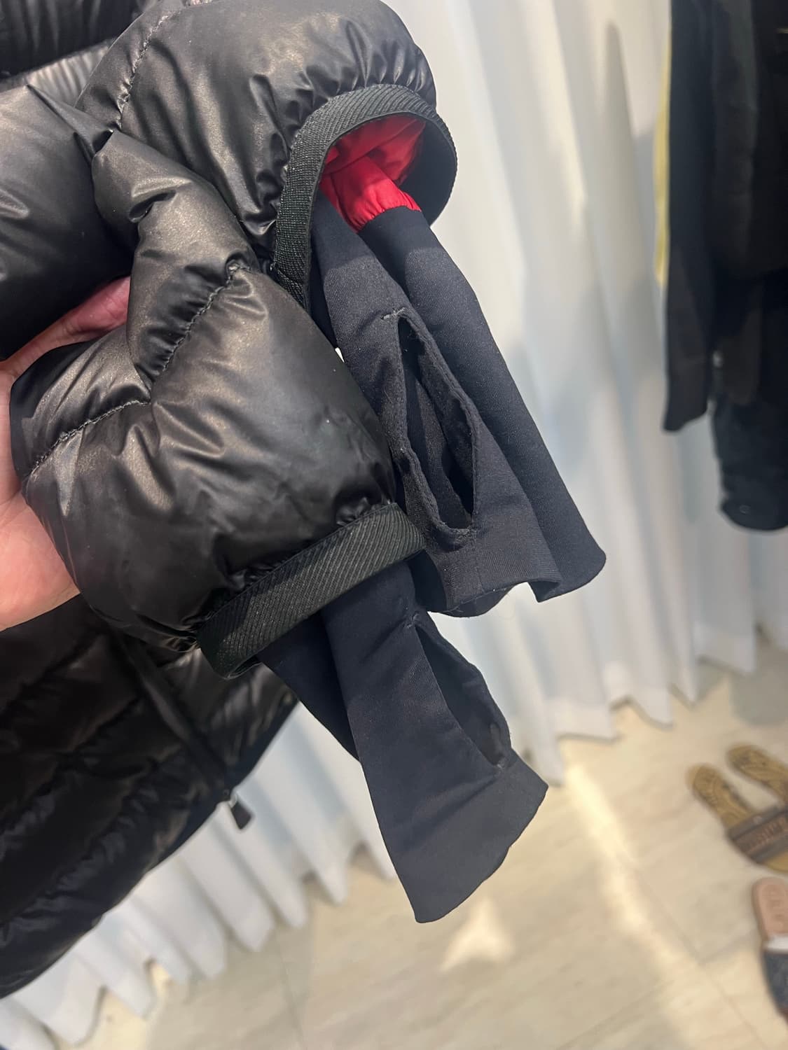 (2) 몽클레어 그레노블 카픽 다운 패딩 자켓 블랙 상품이미지6