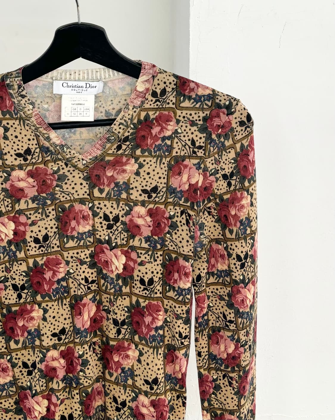 크리스찬 디올 플라워 빈티지 브이넥 니트 상품이미지4