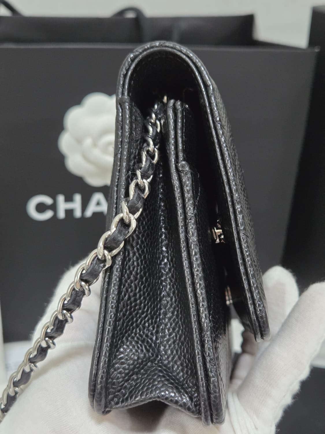 [새상품급] 샤넬 클래식 캐비어 WOC 은장 Black 상품이미지6