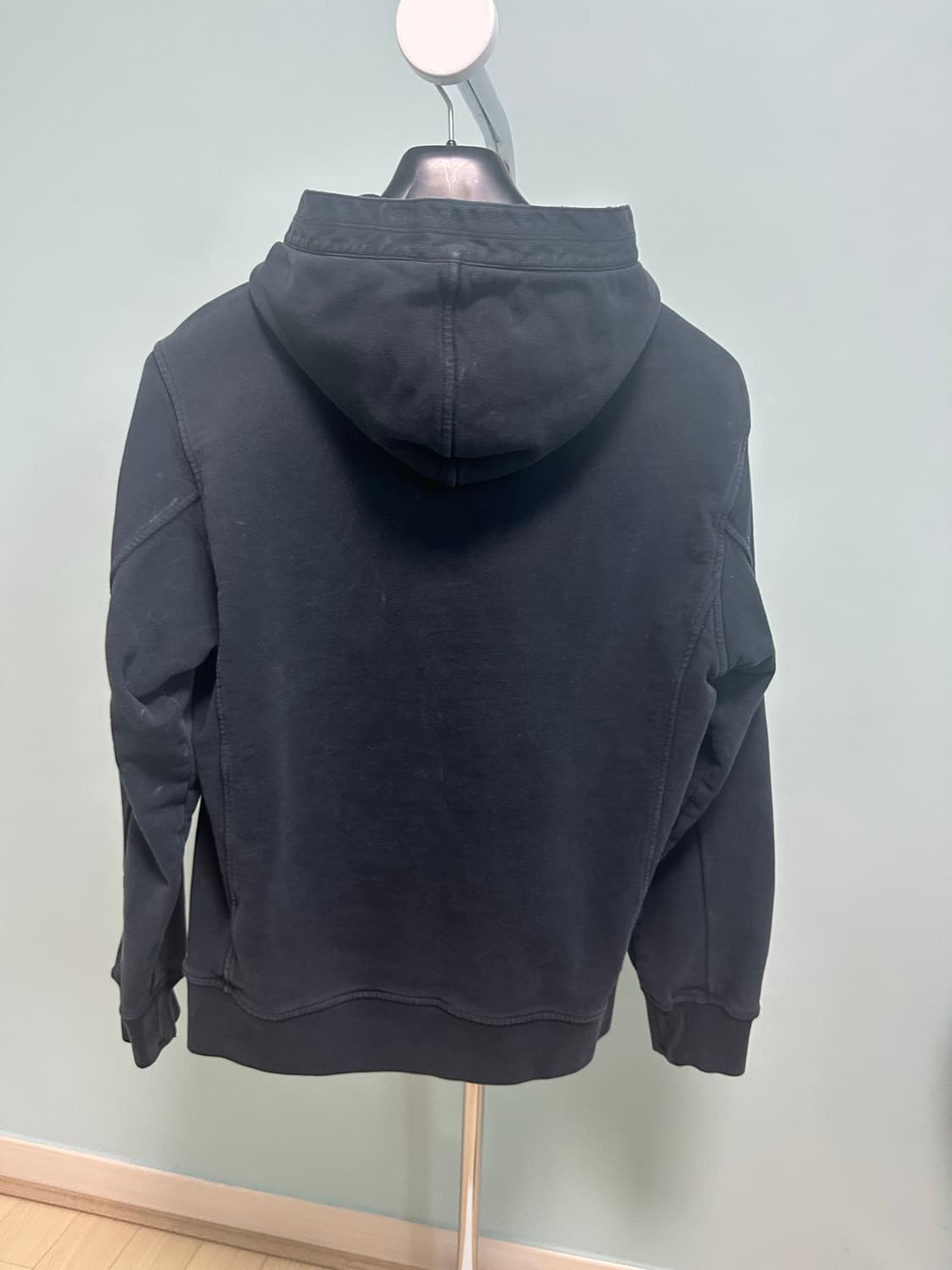 스톤아일랜드X슈프림 콜라보 s사이즈 후드티 블랙 상품이미지4