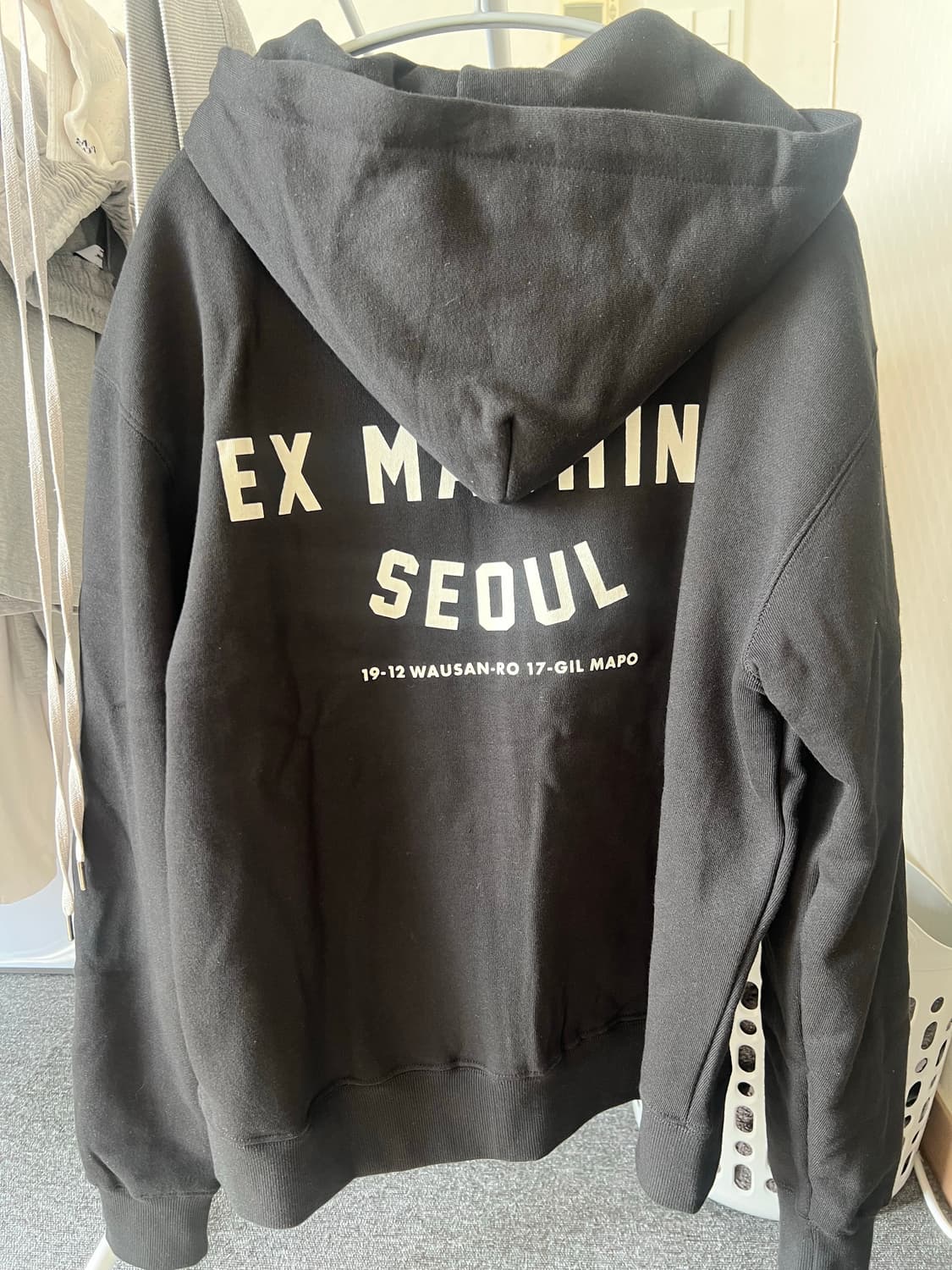 [새상품] 데우스 엑스 마키나 서울 컬리지 후드 자켓 블랙 L 상품이미지2