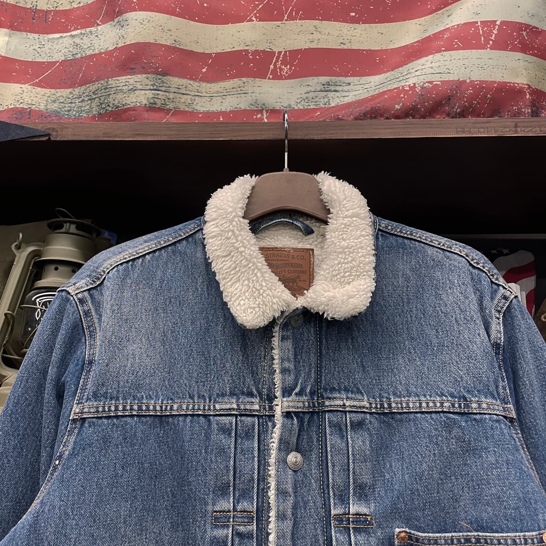 리바이스 타입 1 쉐르파 데님 트러커 자켓 상품이미지3