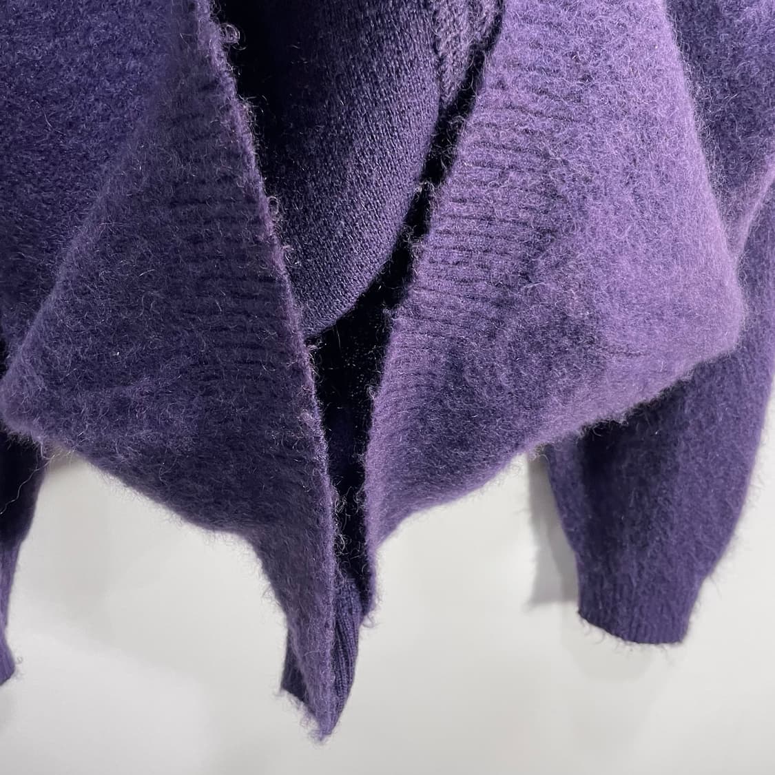 니들스 모헤어 가디건 상품이미지7