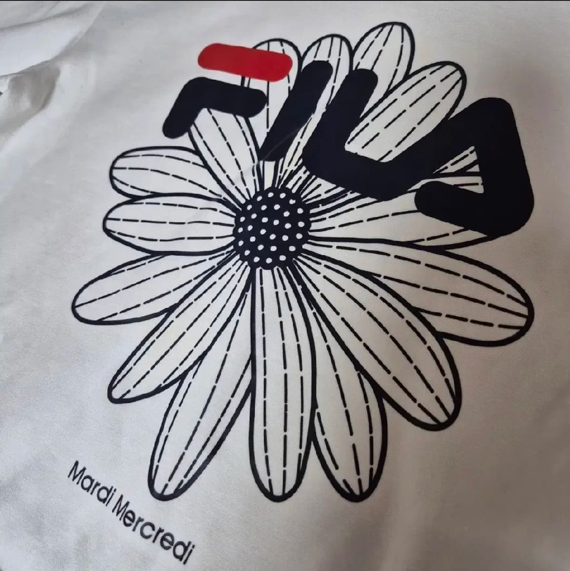 6만 s급 마르디 휠라FILA 콜라보 155 맨투맨 실측 성인s 상품이미지5