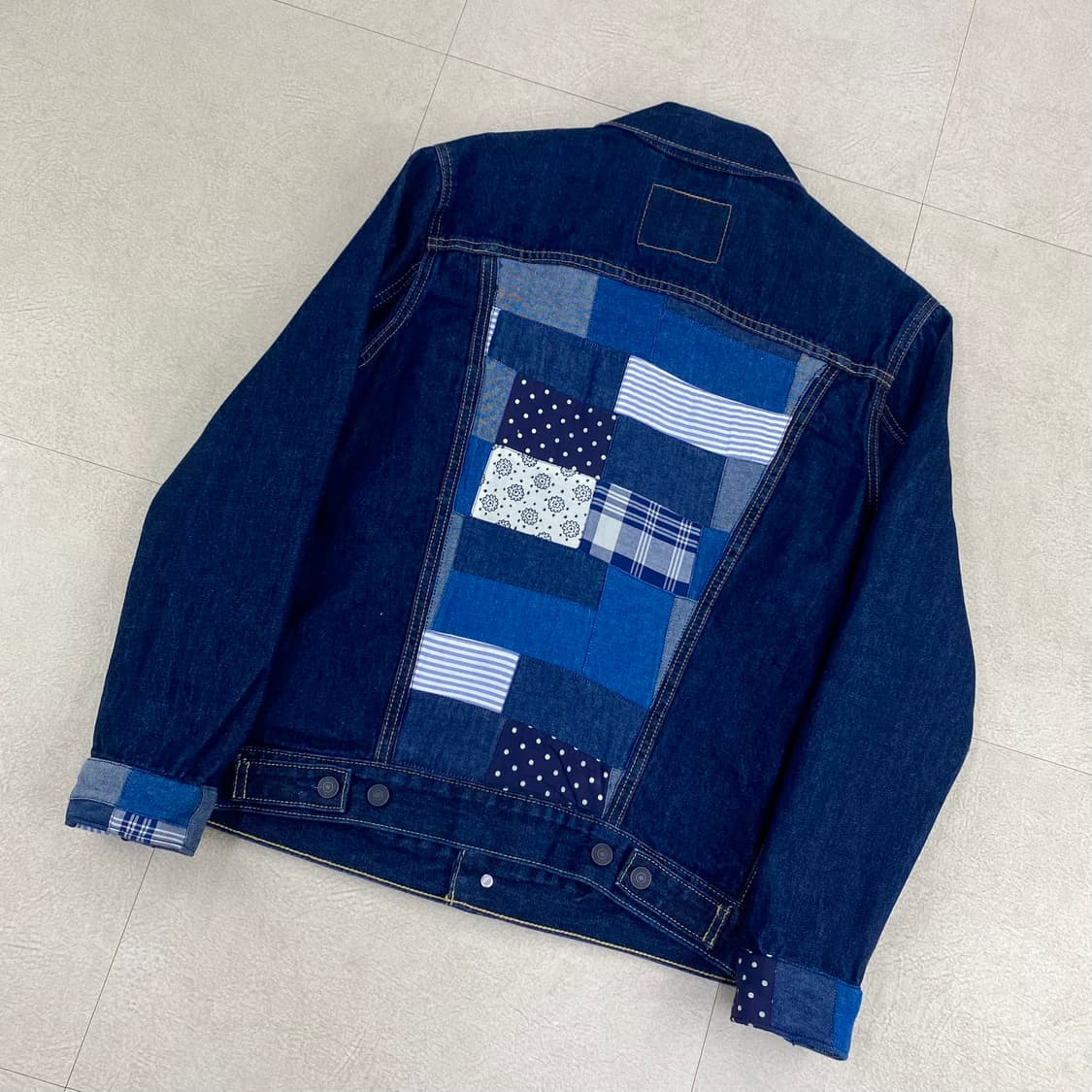 리바이스 레드 탭 패치워크 리메이크 데님 트러커 자켓 (98) 상품이미지2