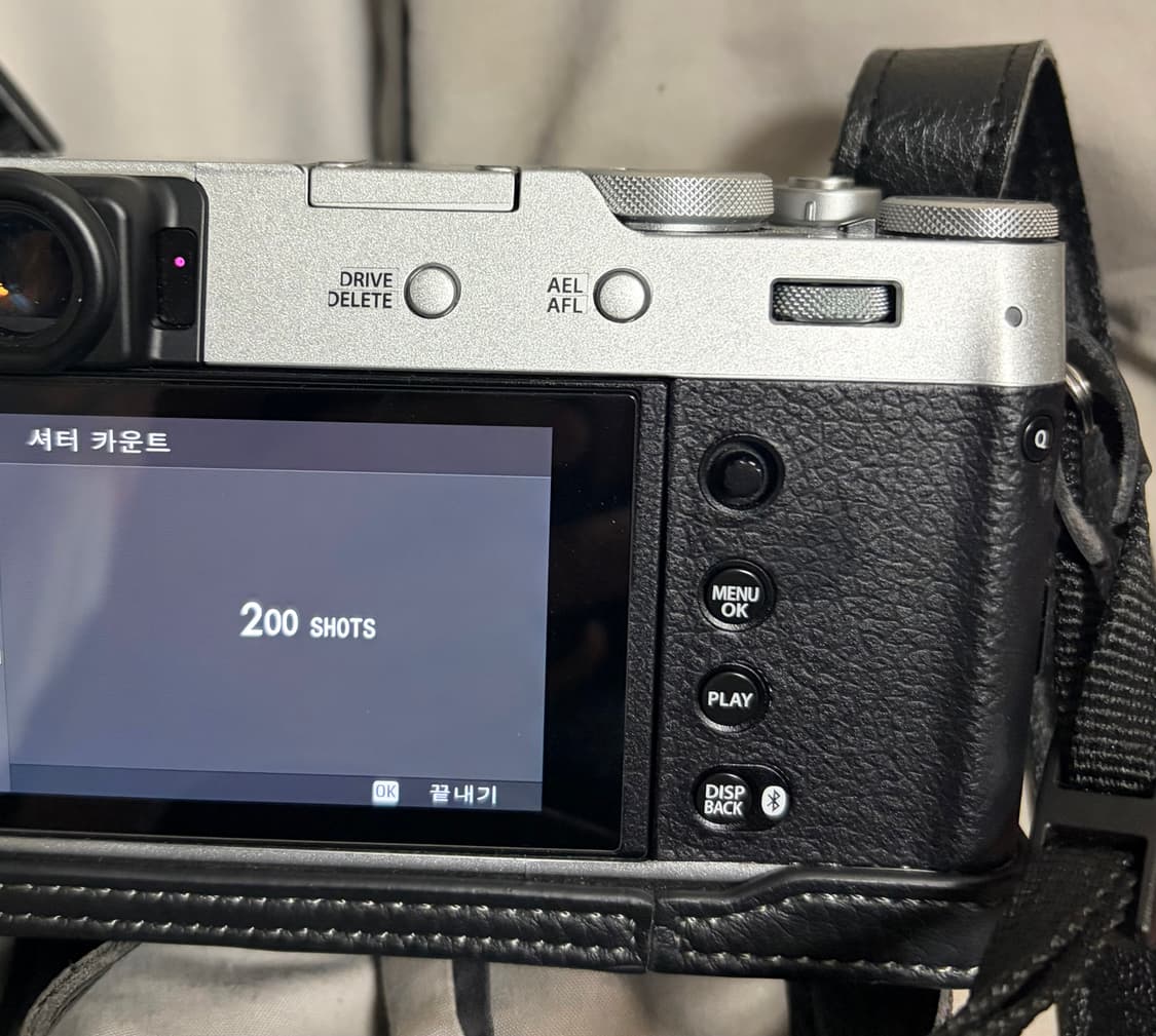 후지필름 X100VI 실버 + 악세사리 판매합니다. 상품이미지2