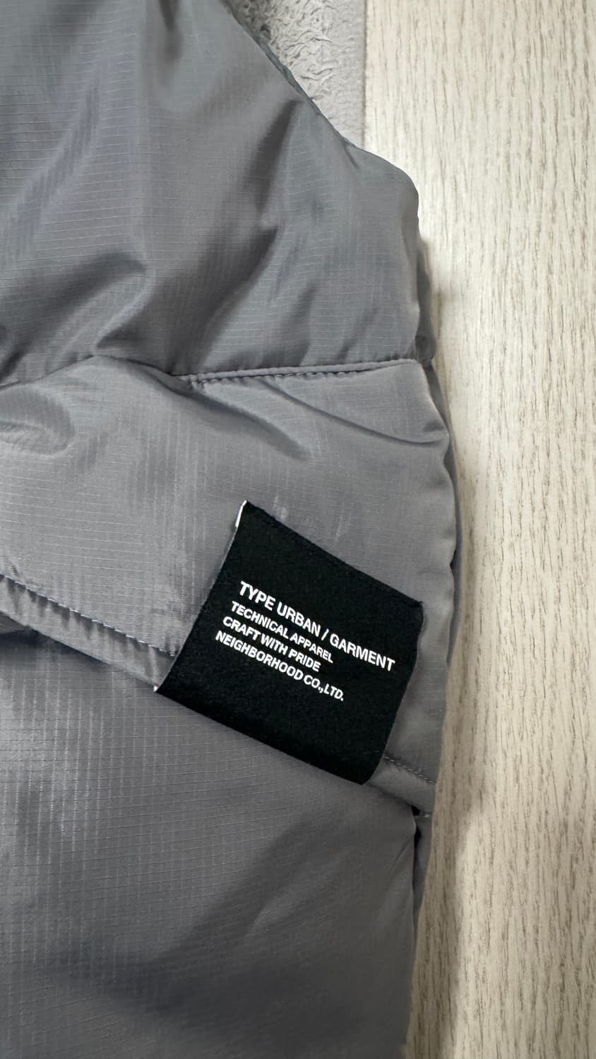 네이버후드 패딩 베스트 다크 그레이 xl 105 상품이미지2