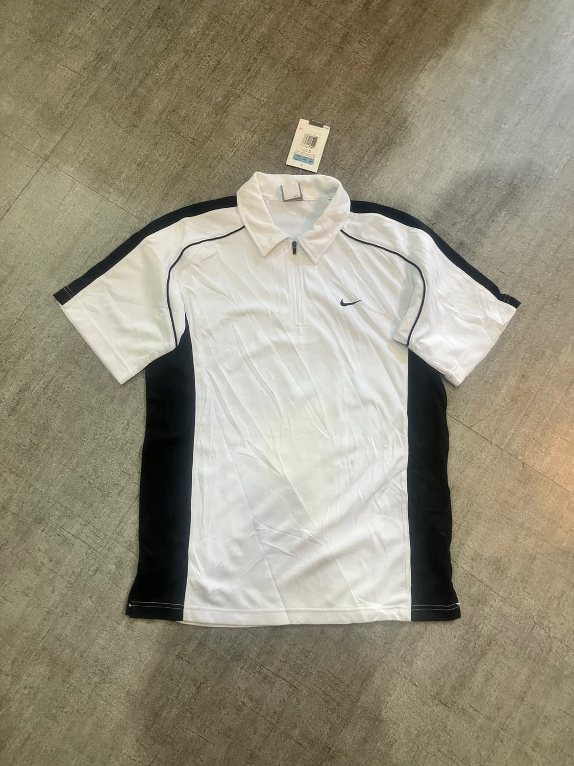 Nike 나이키 올드스쿨스트릿 반팔카라티셔츠 상품이미지1