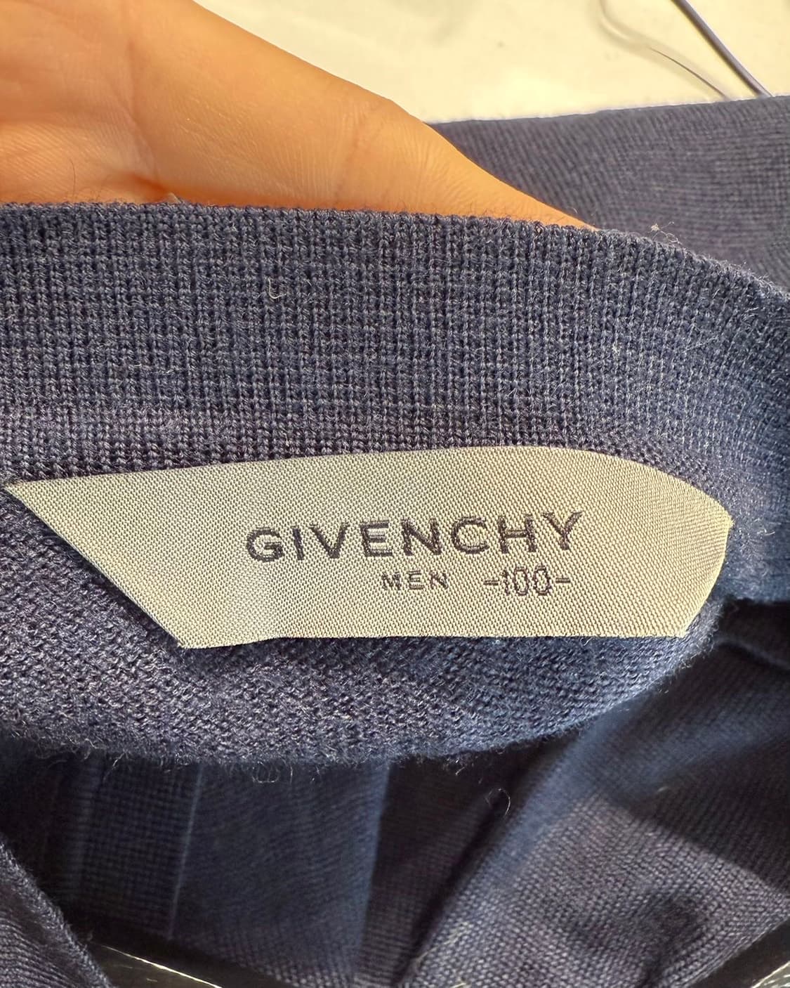 지방시 네이비 울 가디건  상품이미지8