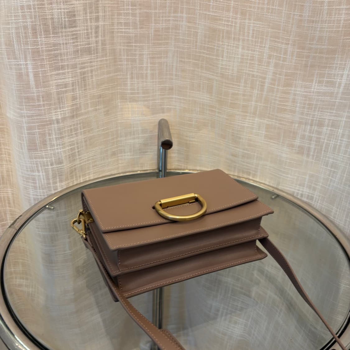 정품 마리아꾸르끼 가죽 크로스백     상품이미지8