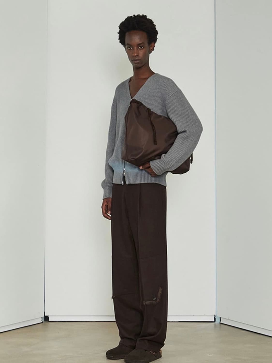 [48] 아이엘 스프레이 가디건 그레이 상품이미지1