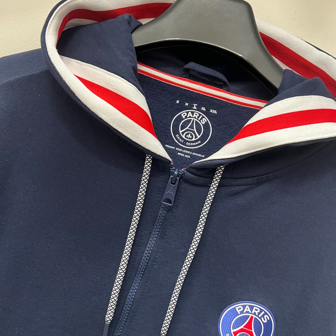 PSG 파리 생제르망 오피셜 후드 집업 L 상품이미지3