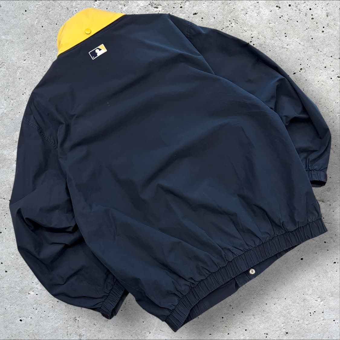 [100] MLB 뉴욕 양키스 네이비 바람막이 자켓 B485 상품이미지2