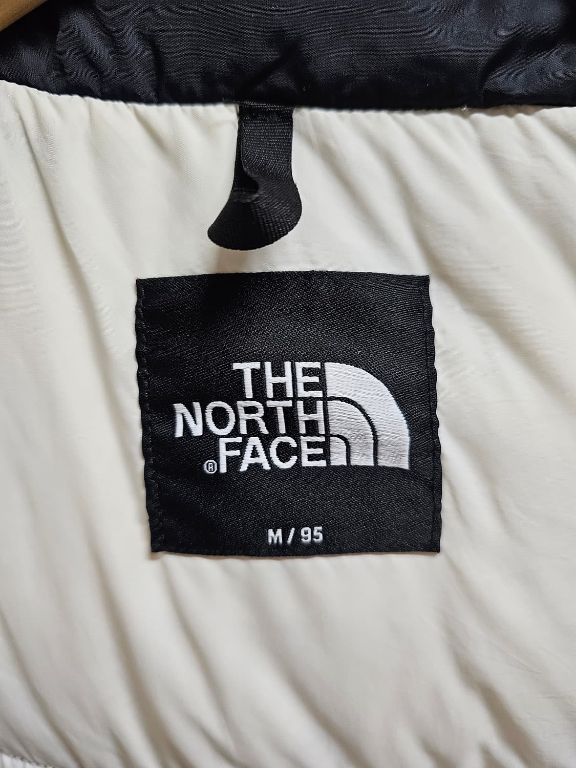 노스페이스 1996 에코눕시 구스패딩 M 상품이미지3
