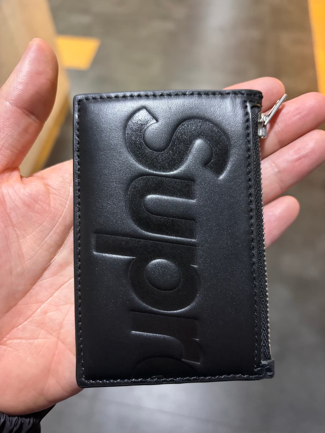 25ss 슈프림 카드지갑 레더 블랙 상품이미지2