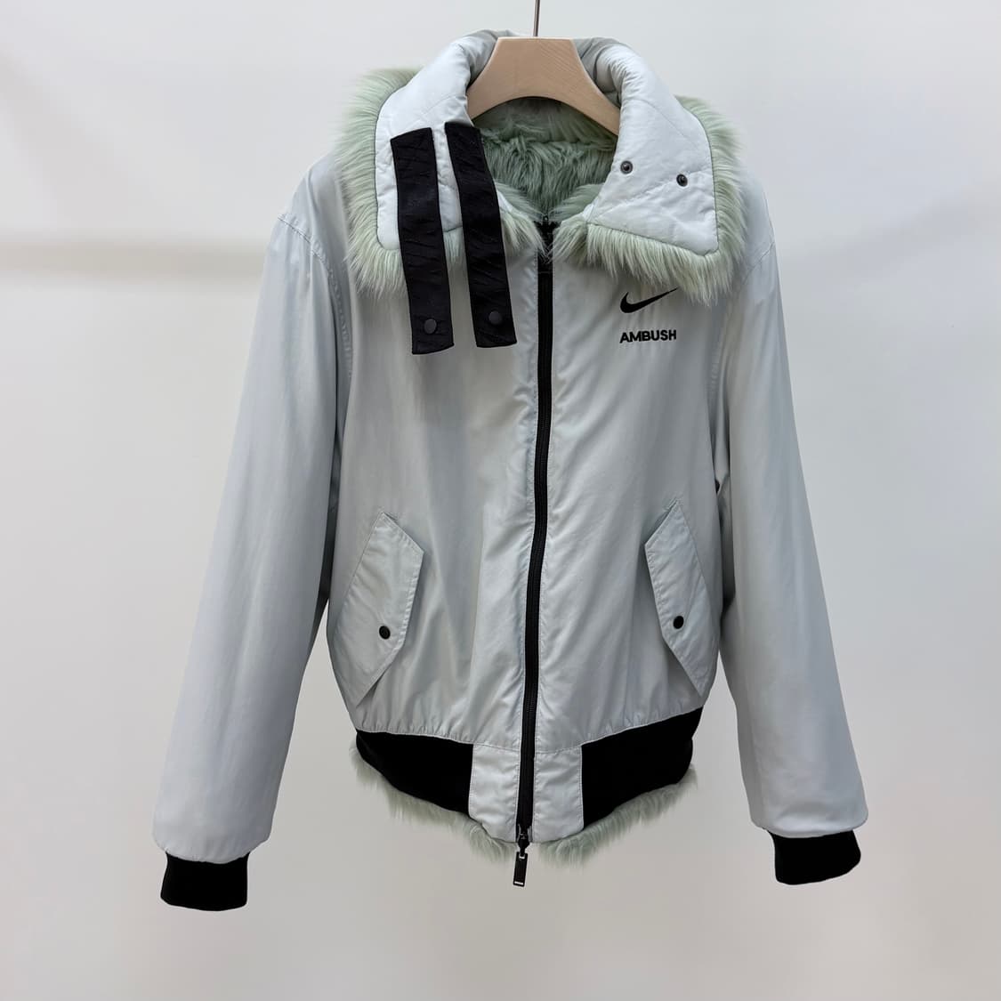 [S+급/S] 나이키 X 앰부쉬 리버서블 퍼자켓 그린 상품이미지3