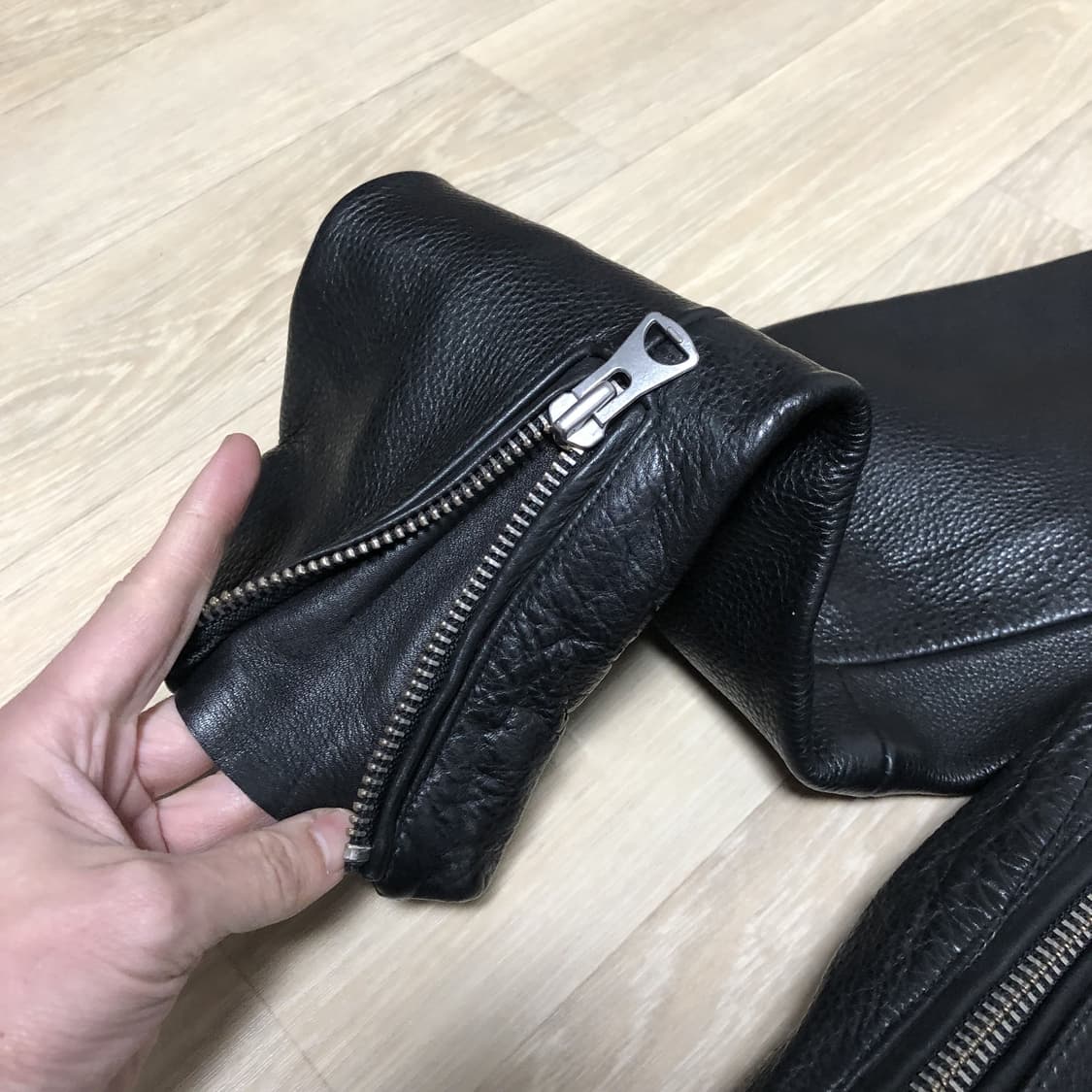 (105) H&M EDITION 소가죽 스웨이드 믹스 라이더 자켓 블랙 상품이미지8