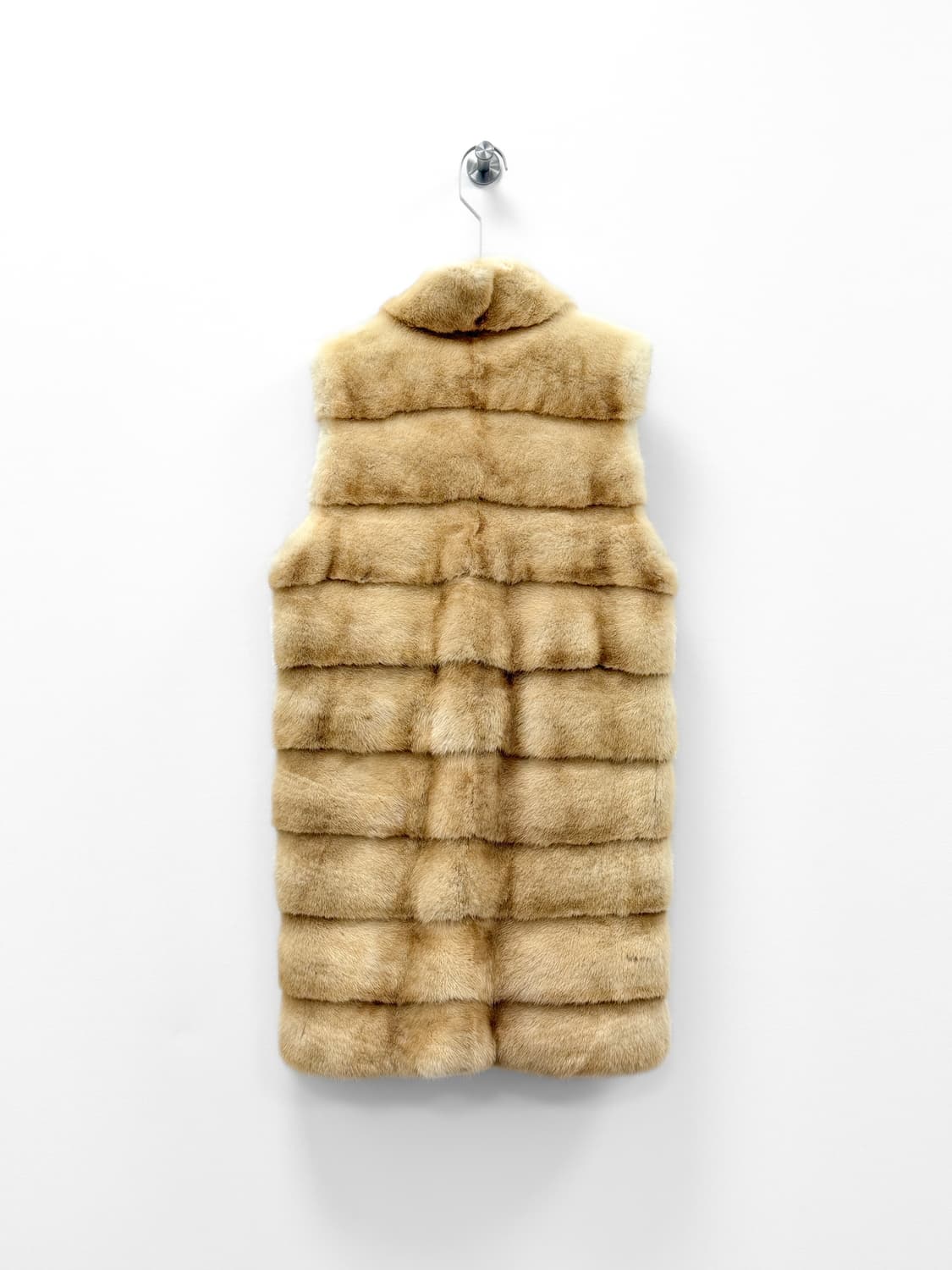 모스코나 NAFA 밍크 아이보리 호라이즌탈 퍼 베스트 상품이미지3