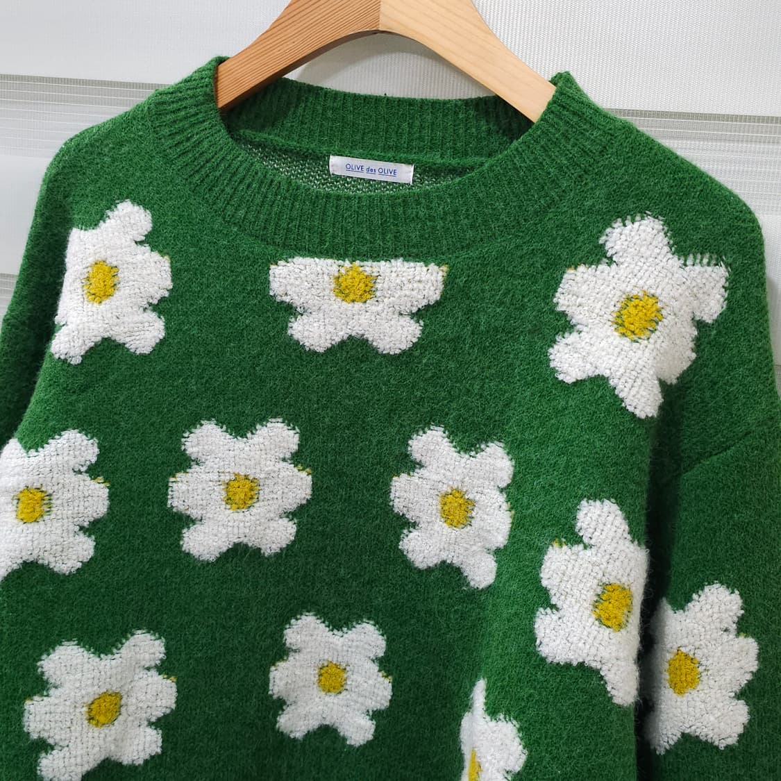 OLIVE des OLIVE 플라워 자수니트- 우먼프리 상품이미지2