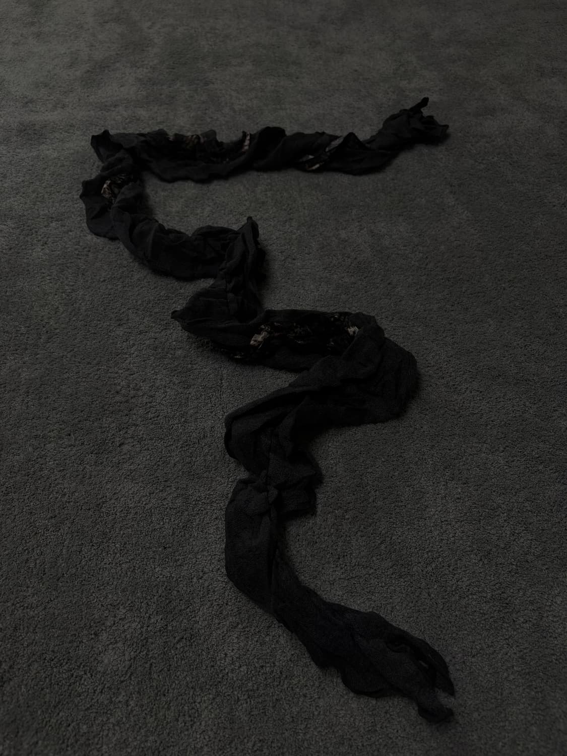 Vintage minimal grunge mood scarf 상품이미지3