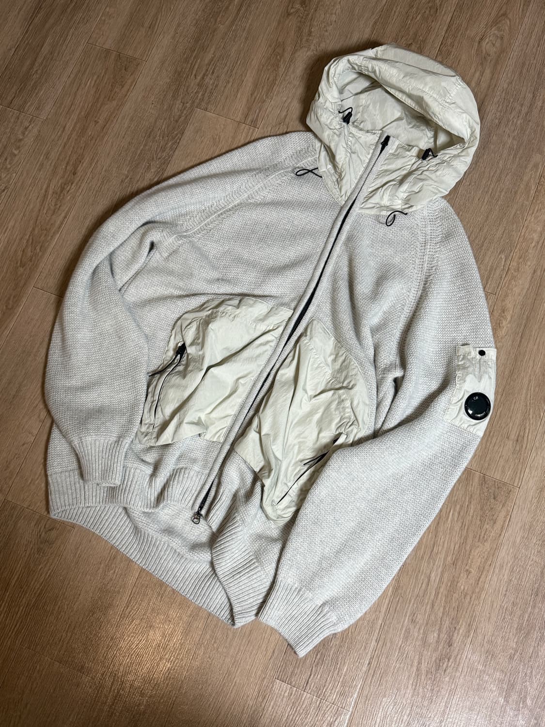 [CP컴퍼니] 24FW 램스울 니트 후드집업 상품이미지2