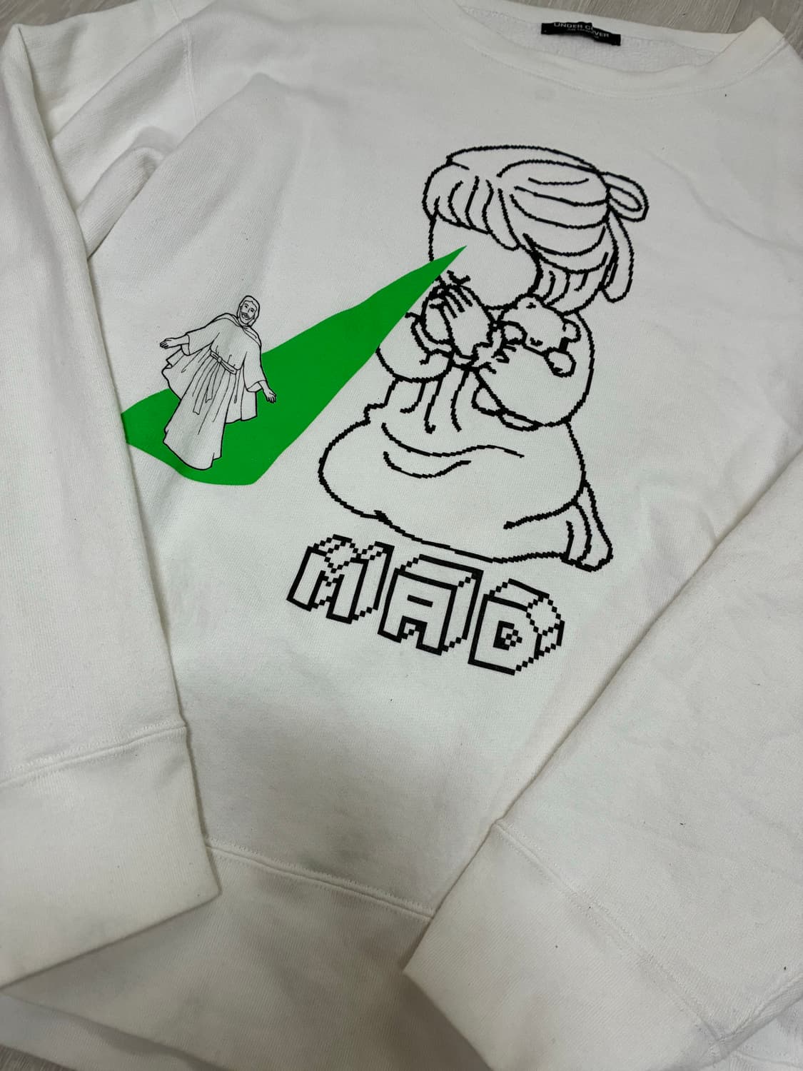 Undercover mad angel 맨투맨 상품이미지2