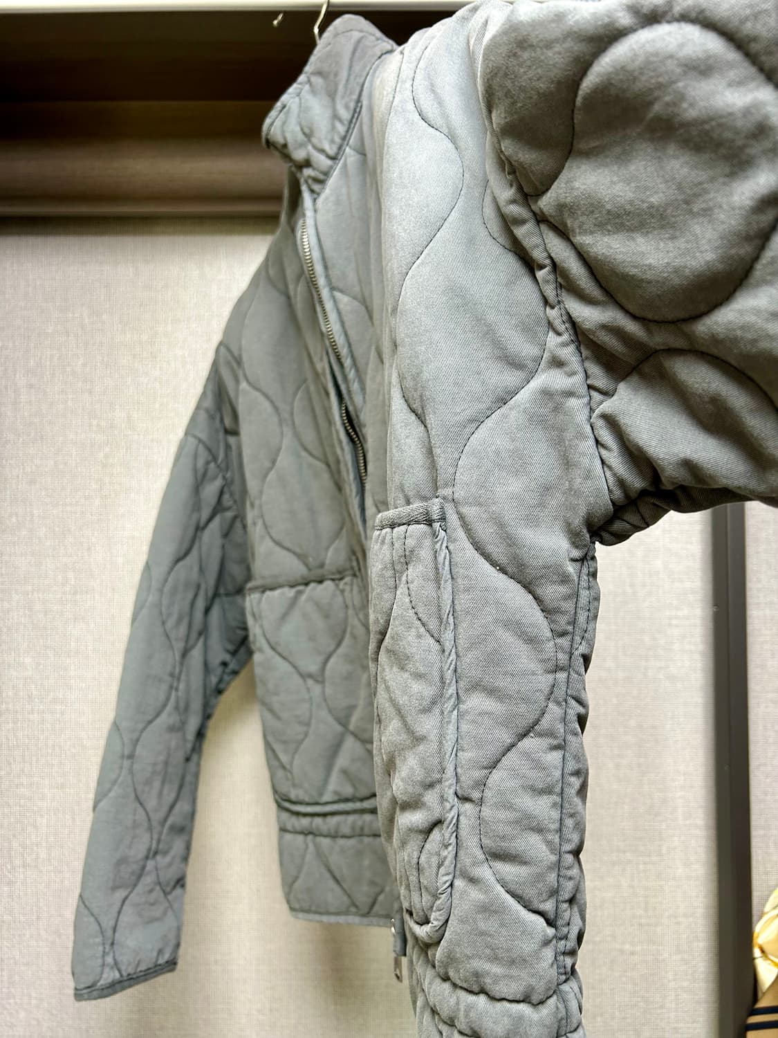 여성 자라 퀼팅 하이넥 오버핏 재킷 M 상품이미지3