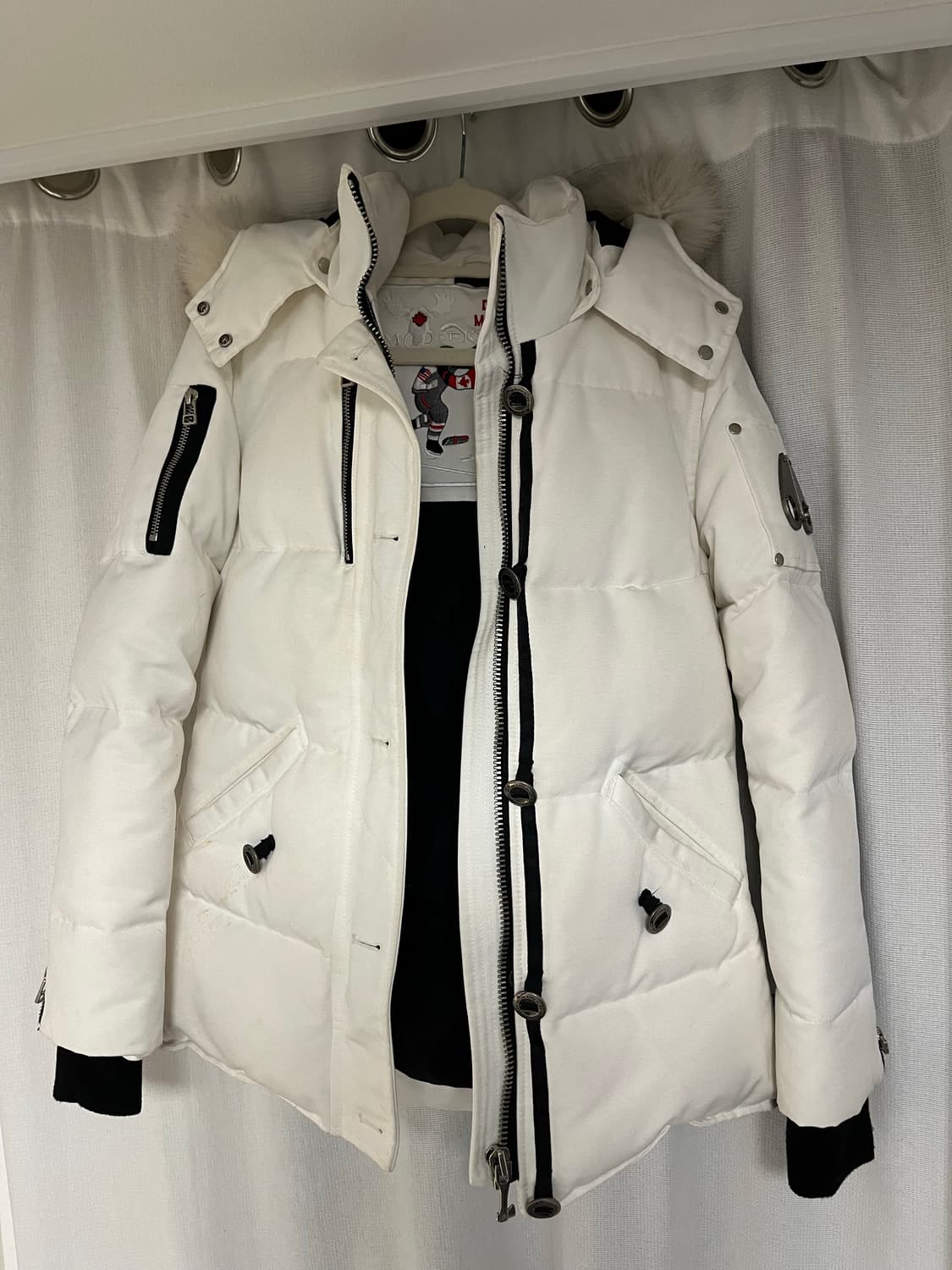 무스너클 여성 3Q 스톤퍼 다운 재킷 (화이트) 🤍🪽 상품이미지1