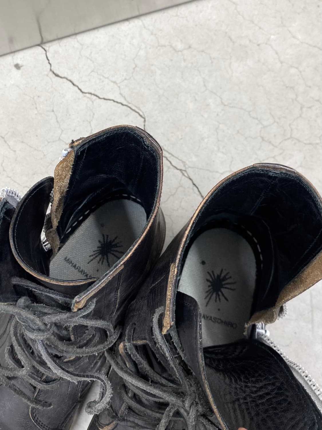 미하라 야스히로 레더 레이스업 부츠 상품이미지7