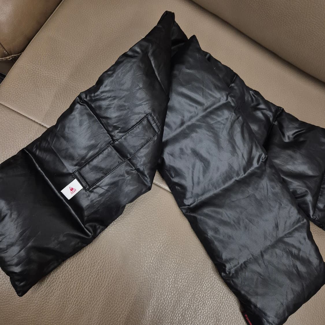 르꼬끄 블랙 패딩 머플러 상품이미지2