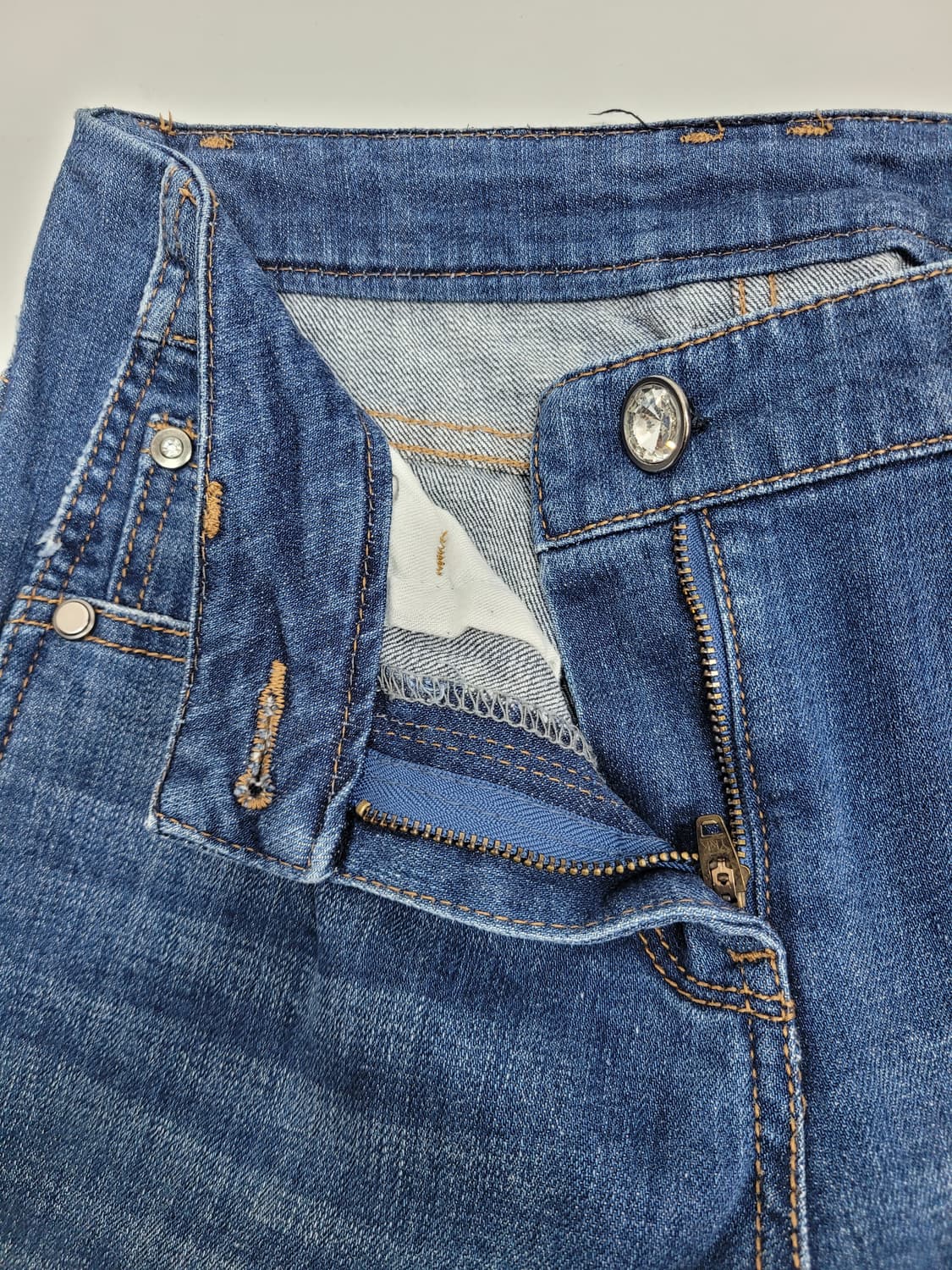 TIME 한섬 타임 세미 부츠컷 데님 청바지 / 여 61-90 커팅진
 상품이미지7