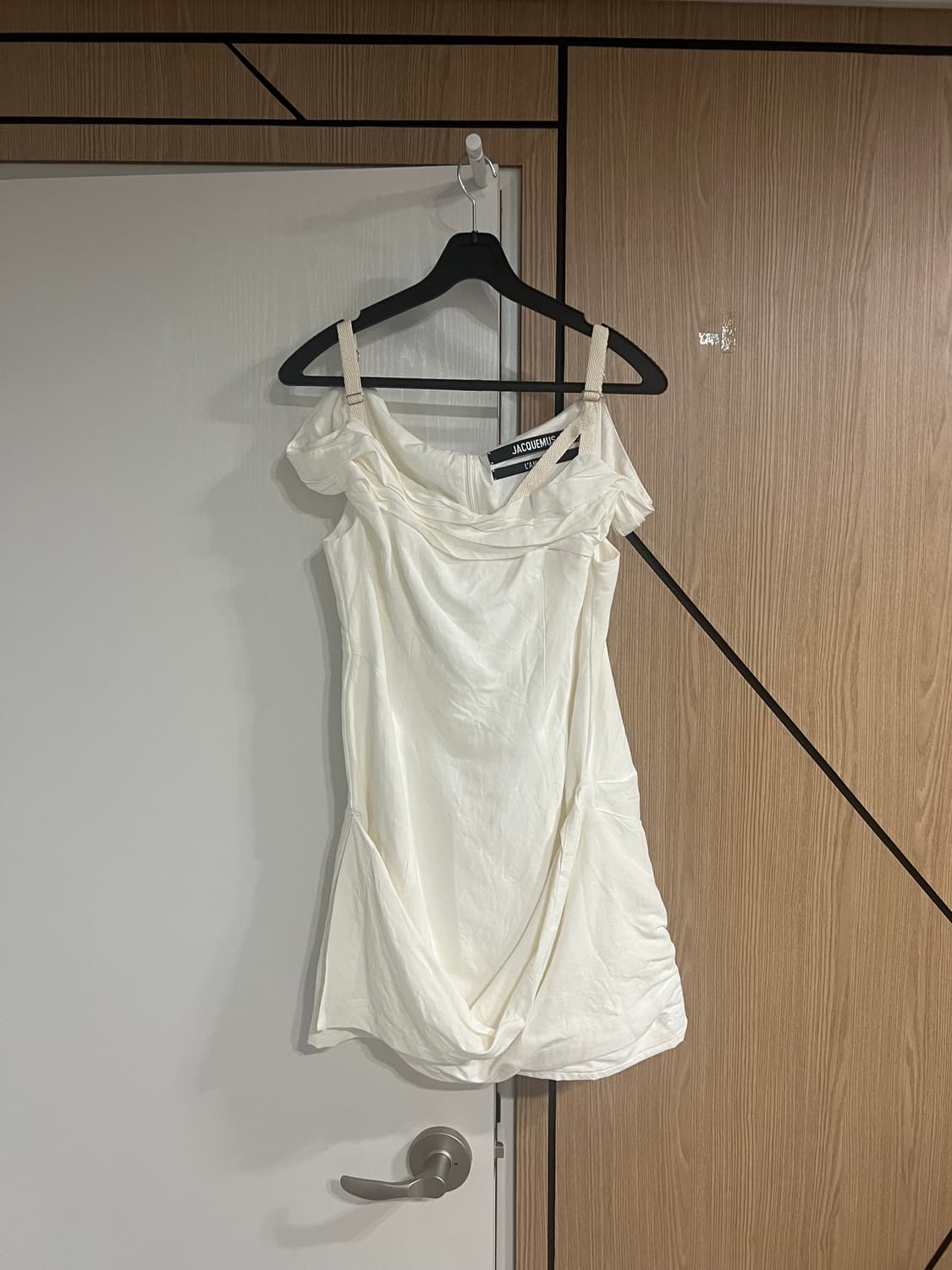 자크뮈스 원피스 JACQUEMUS LA ROBE FOGLIO MINI D 상품이미지6