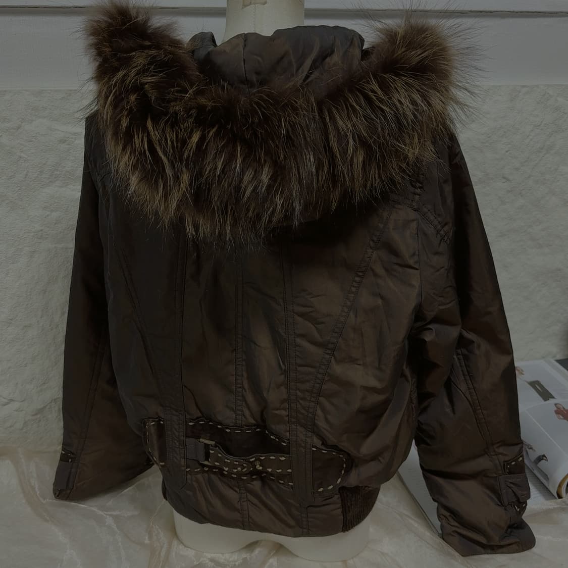 빈티지 일본 초콜릿 나일론 황동 양두지퍼 되지가죽 라쿤퍼 후드 패딩 상품이미지4