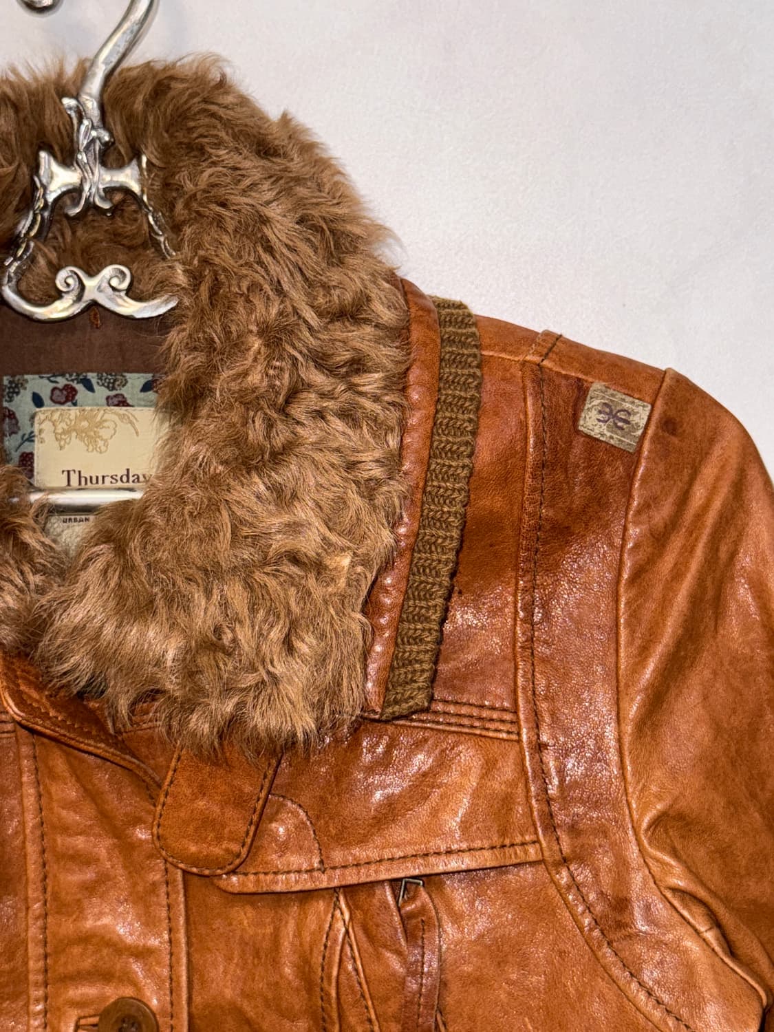 Thursday Island camel lamb skin / fur jk 상품이미지3