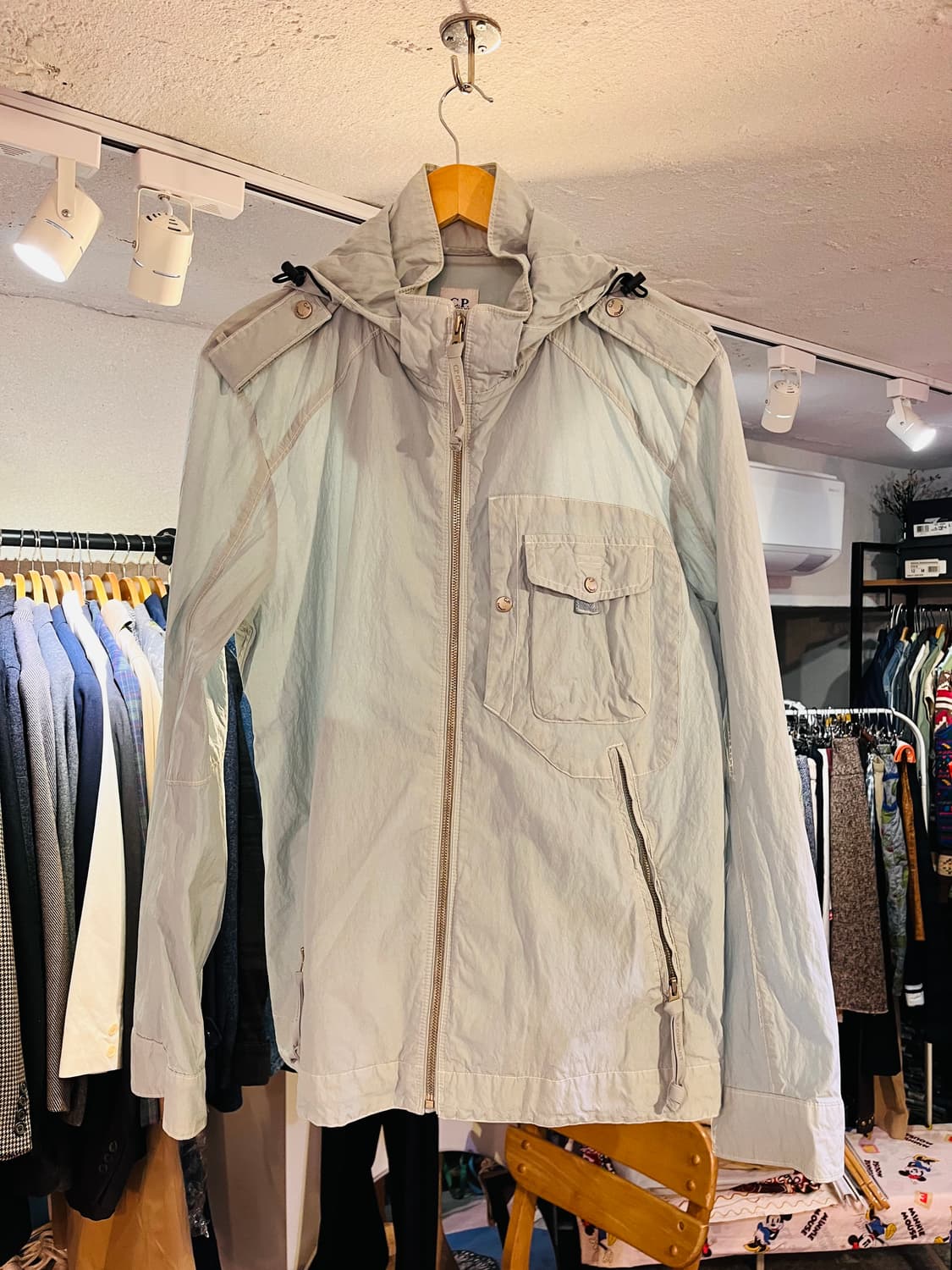 씨피컴퍼니 고글 후드 자켓 상품이미지1