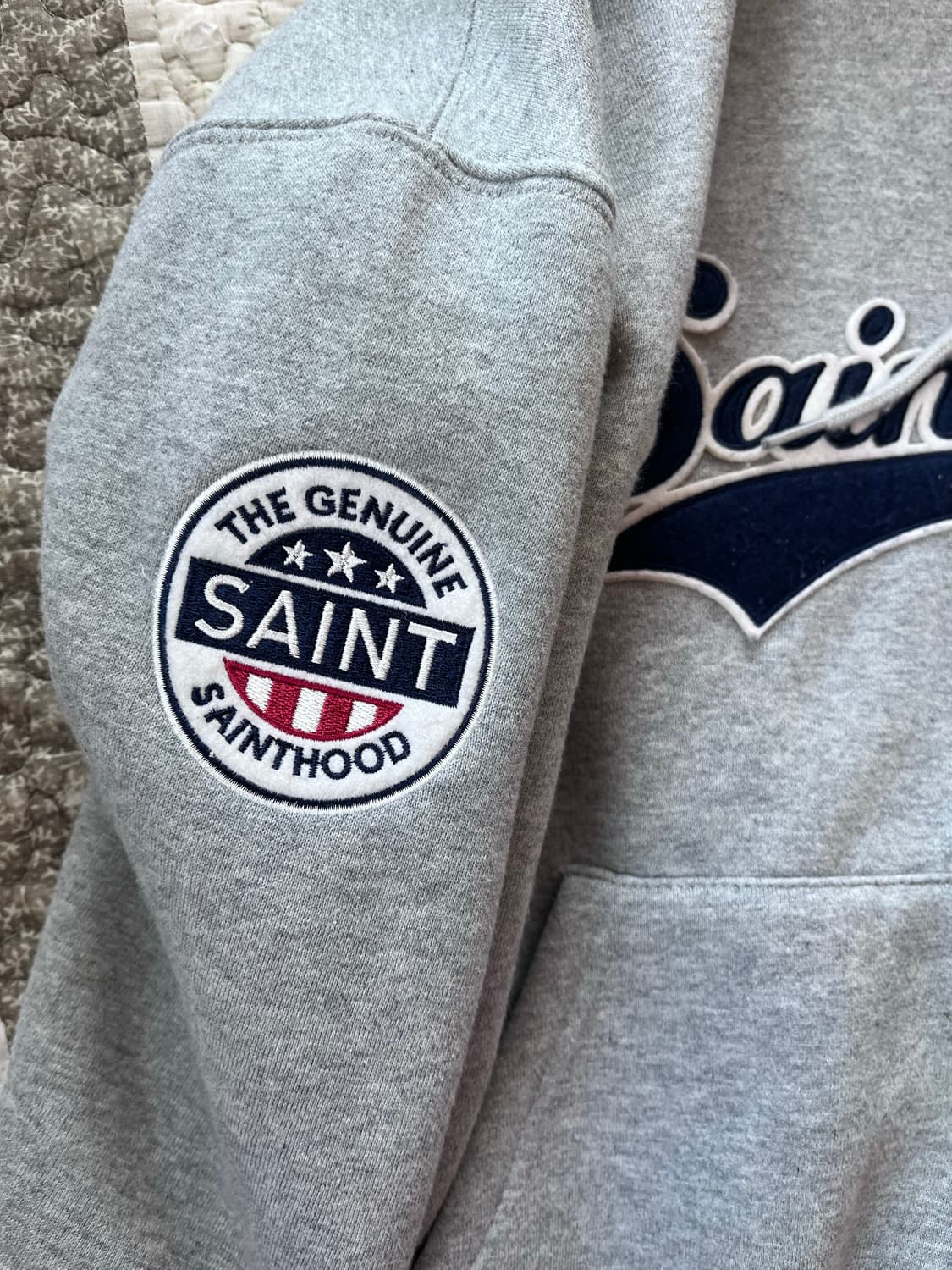 세인트페인 후드티 상품이미지2