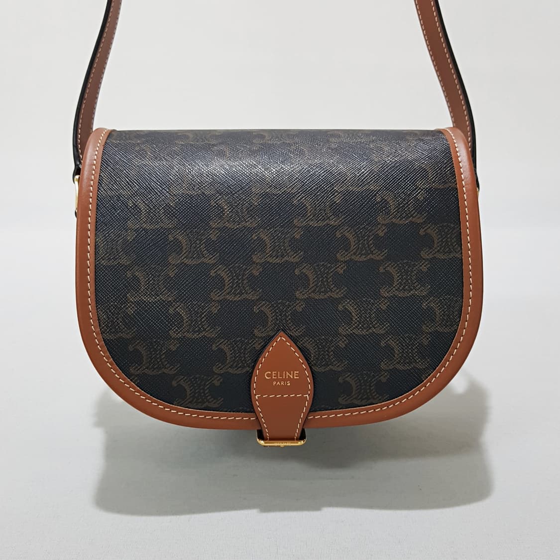 셀린느 폴코백 미디움 크로스백 상품이미지2