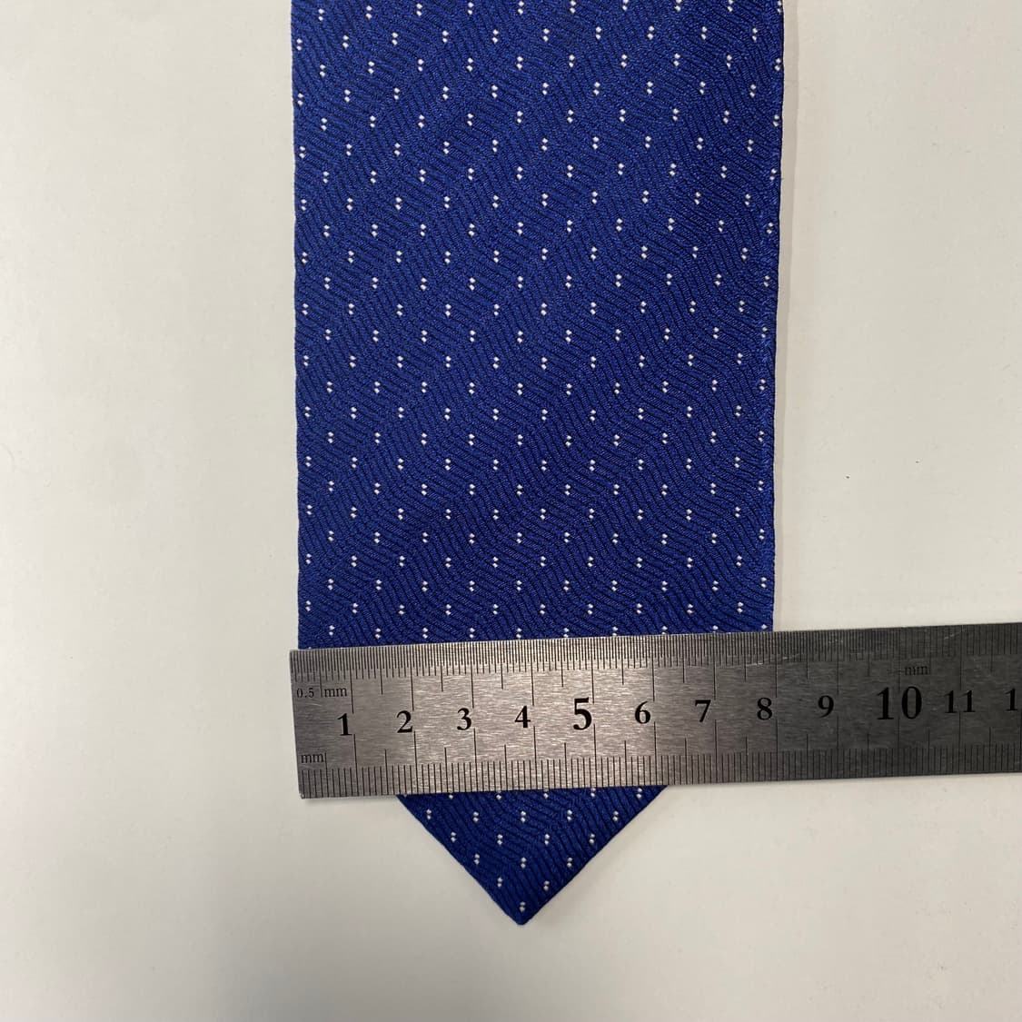 던힐(dunhill) 명품 정품 넥타이 7.7cm 상품이미지9