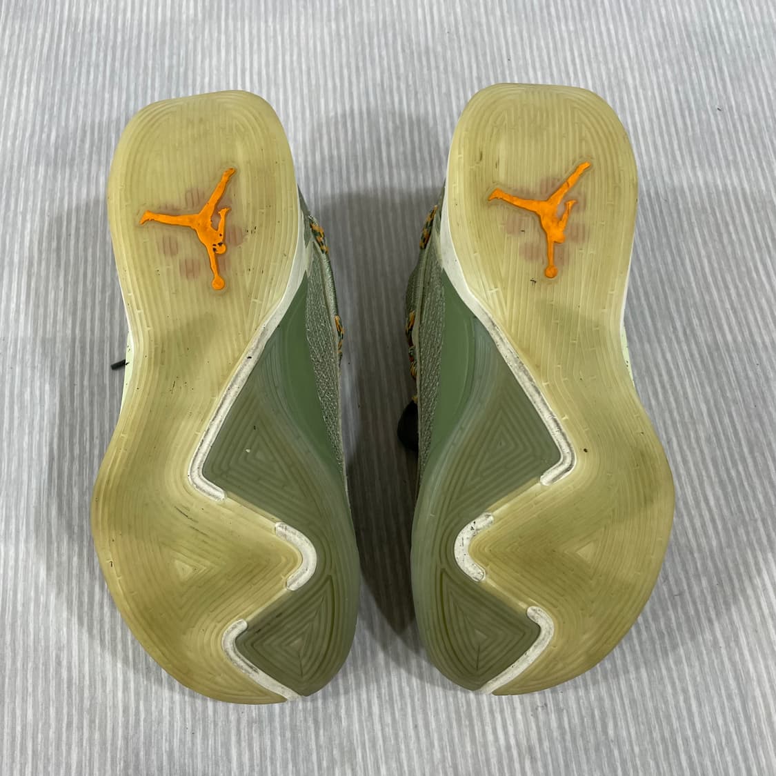 795) 조던 루카2 S PF 올리브 아우라 250mm 상품이미지7