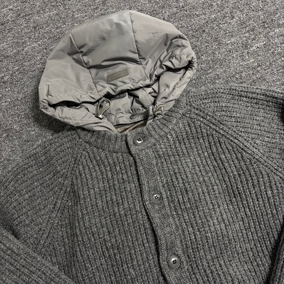 브롬톤 런던 울 후드 가디건 상품이미지3