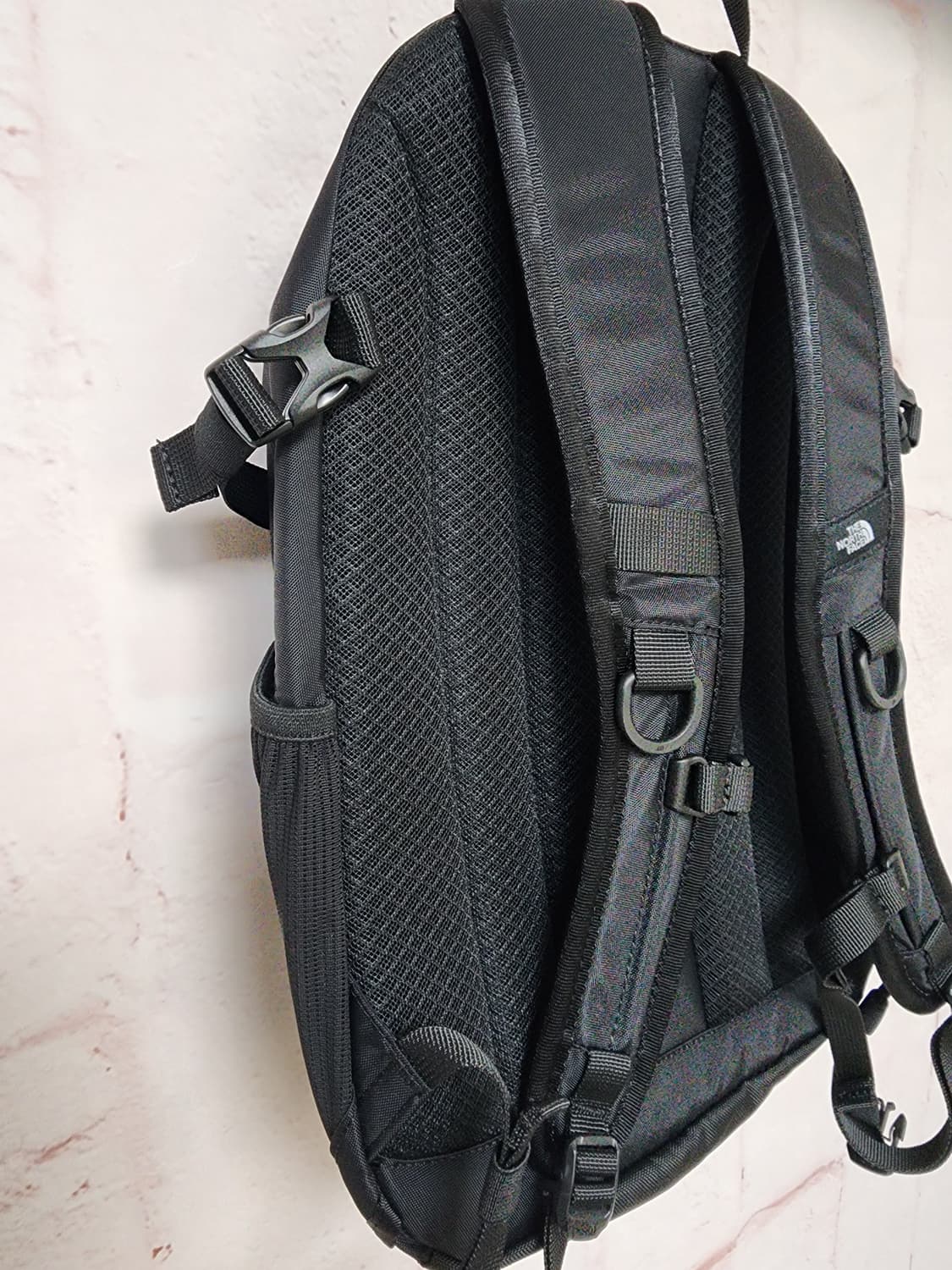 노스페이스 미니샷 블랙 백팩입 상품이미지8