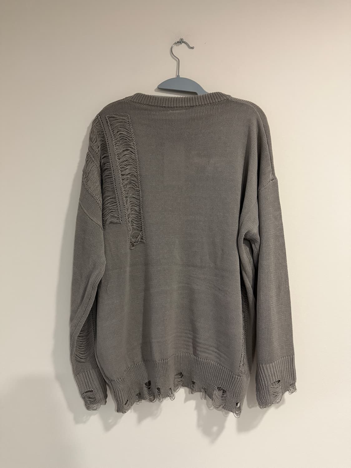 NAVY 디스트로이드 니트  상품이미지2