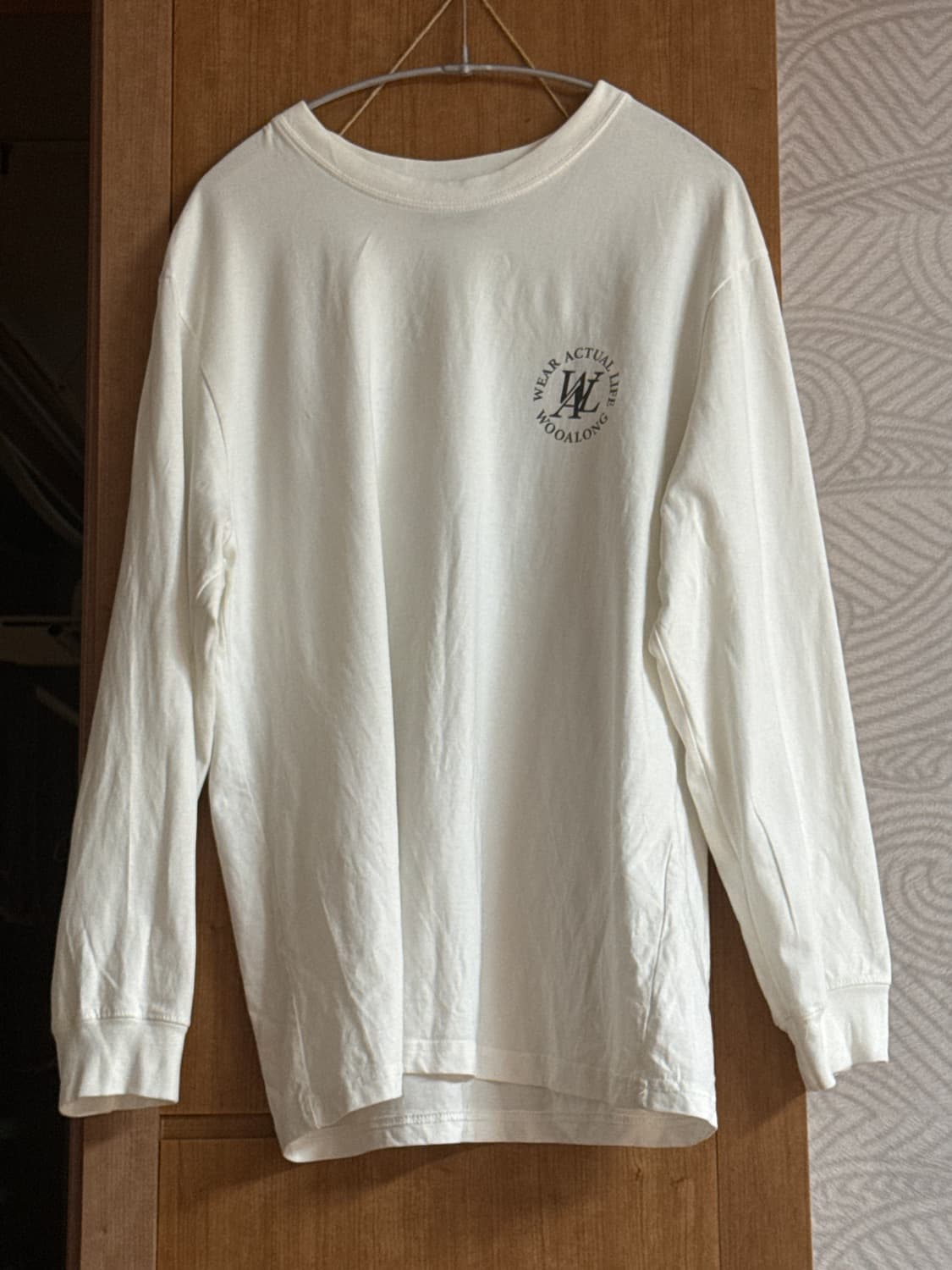 우알롱 롱슬리브 Flor logo long sleeve 상품이미지1